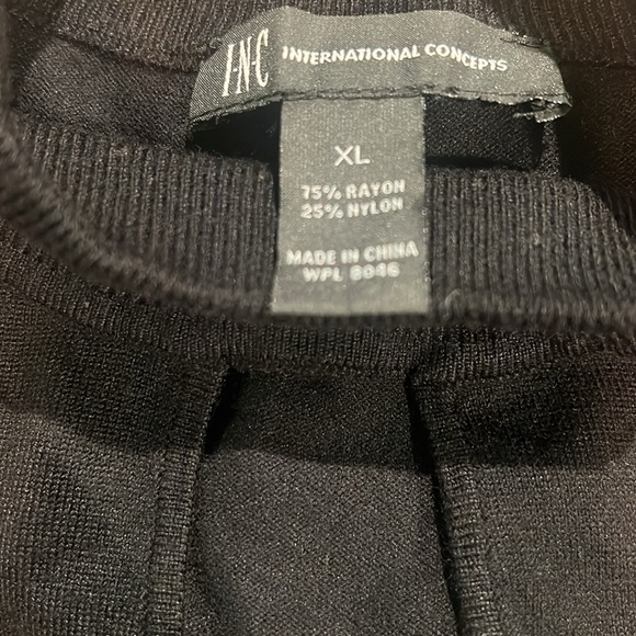 INC International Concepts Black Keyhole Blouse - Picture 2 of 3